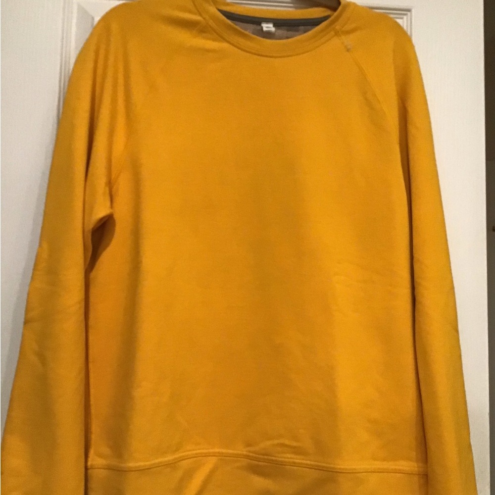 lululemon athletica Men's Golden Long Sleeve Tee SZ M